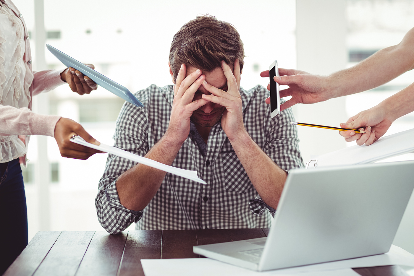 Feeling Overwhelmed at Work? These 16 Tips Can Help | Bernard Marr