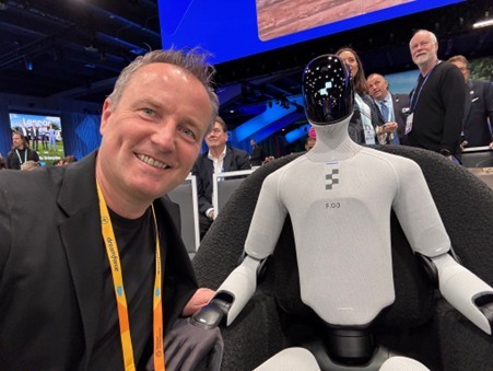 3 Dreamforce 2025 Proved The Agentic Enterprise Has Arrived | Bernard Marr